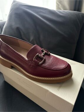 Naturalizer Women's Wine Leather Loafers with Metal Bit